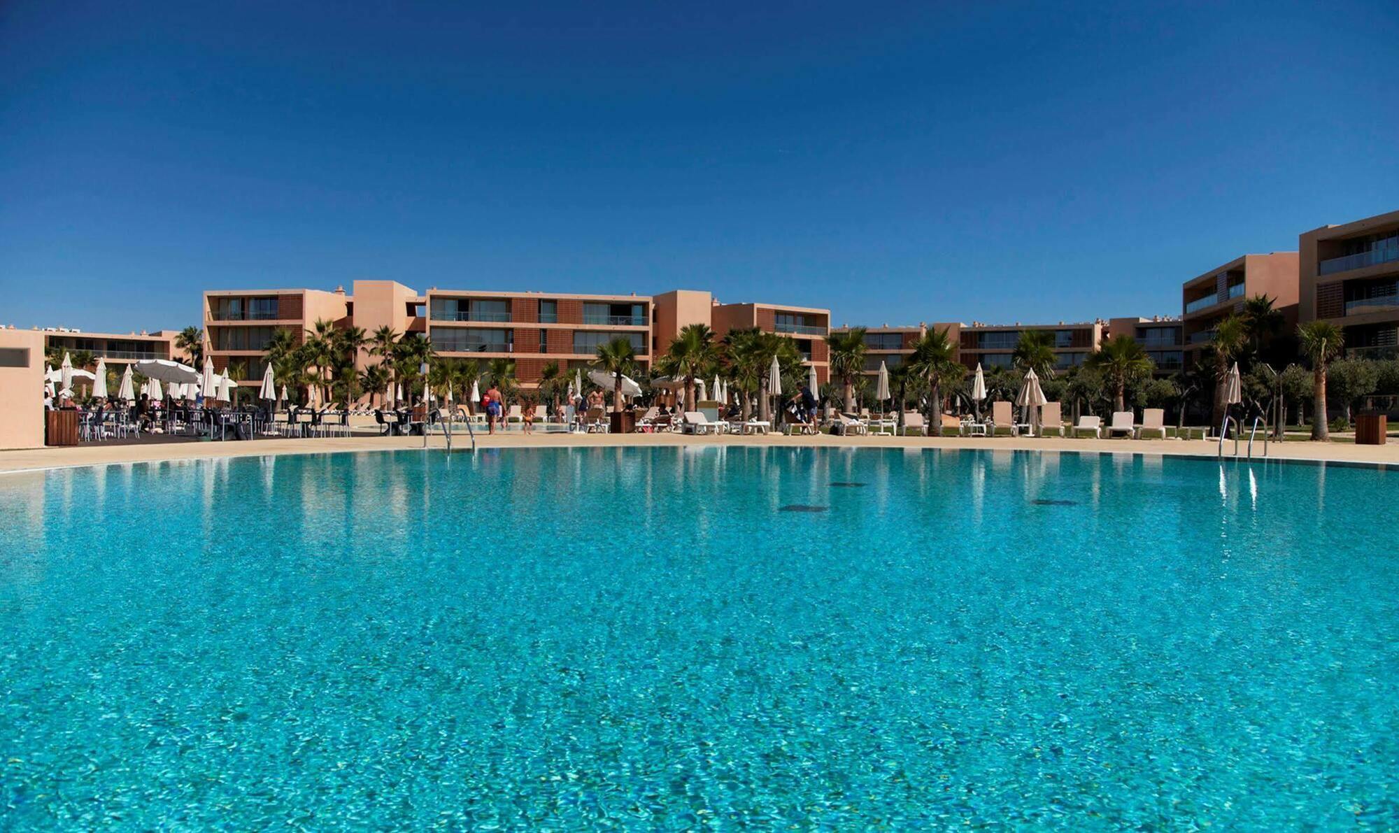 Nau Salgados Vila Das Lagoas Albufeira Exterior photo