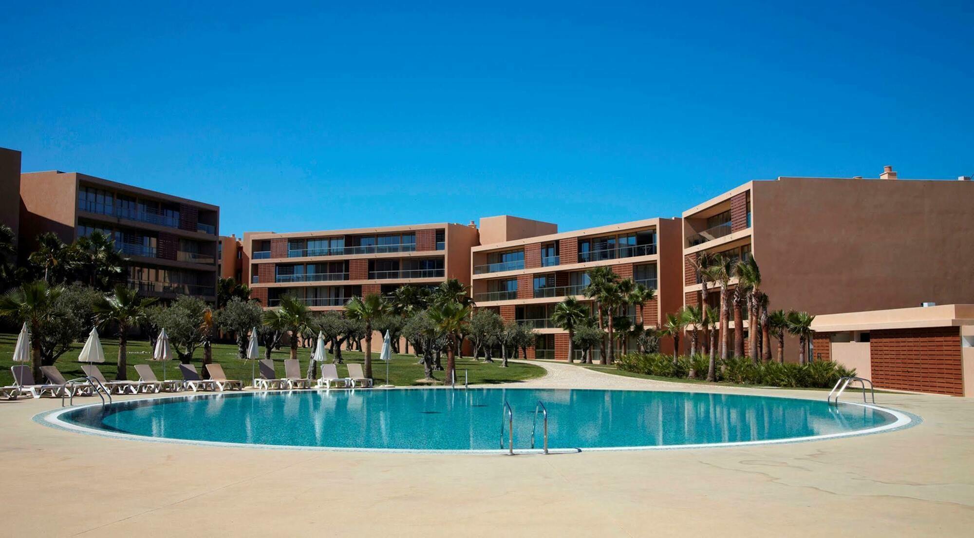 Nau Salgados Vila Das Lagoas Albufeira Exterior photo
